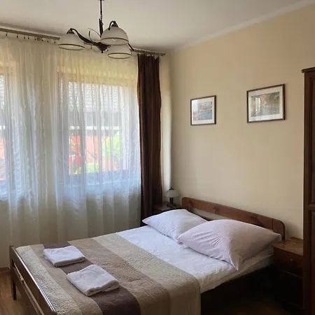Privatunterkunft Sylwia Z Aneksami Kuchennymi W Kazdym Pokoju