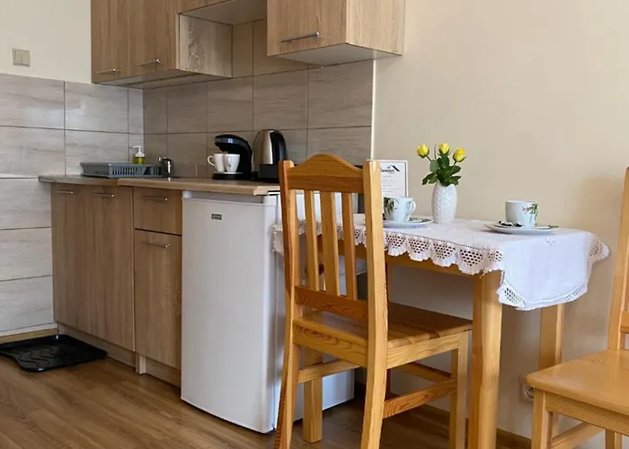 Homestay Sylwia Z Aneksami Kuchennymi W Kazdym Pokoju Ustron