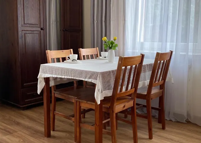 Homestay Sylwia Z Aneksami Kuchennymi W Kazdym Pokoju Ustron