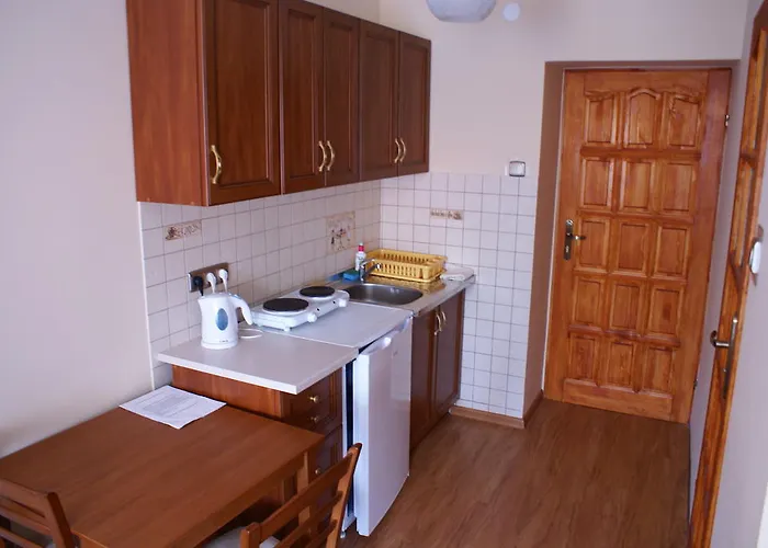 Homestay Sylwia Z Aneksami Kuchennymi W Kazdym Pokoju *